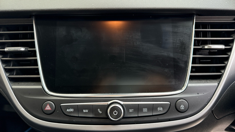 Vauxhall Crossland X 1.5 Turbo D ecoTec [102] SE Nav 5dr [Start Stop] Diesel Hatchback